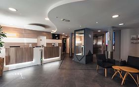 Aero44 Hotel Charleroi Airport